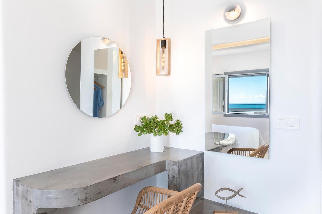 La Estrella 4 Suites With Sea View & 4 Prive Hot Tub Vourvoúlos Екстериор снимка