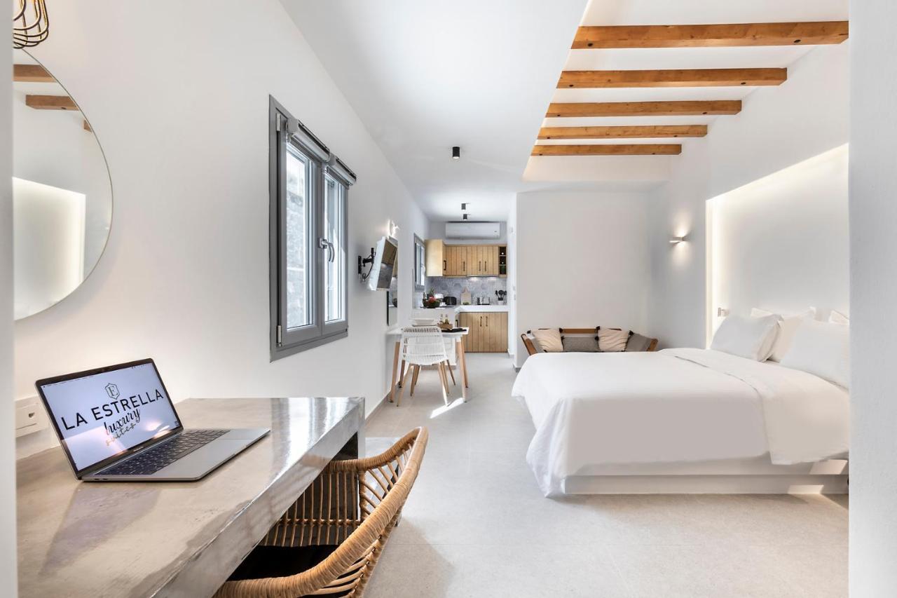 La Estrella 4 Suites With Sea View & 4 Prive Hot Tub Vourvoúlos Екстериор снимка