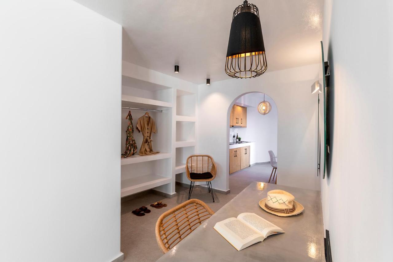 La Estrella 4 Suites With Sea View & 4 Prive Hot Tub Vourvoúlos Екстериор снимка